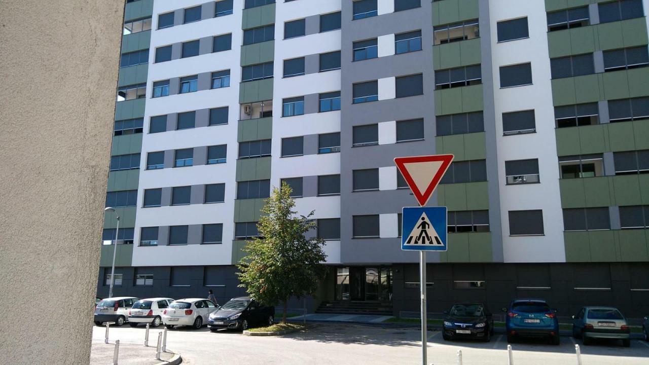 Apartman Nadja Arena Zagrzeb Zewnętrze zdjęcie